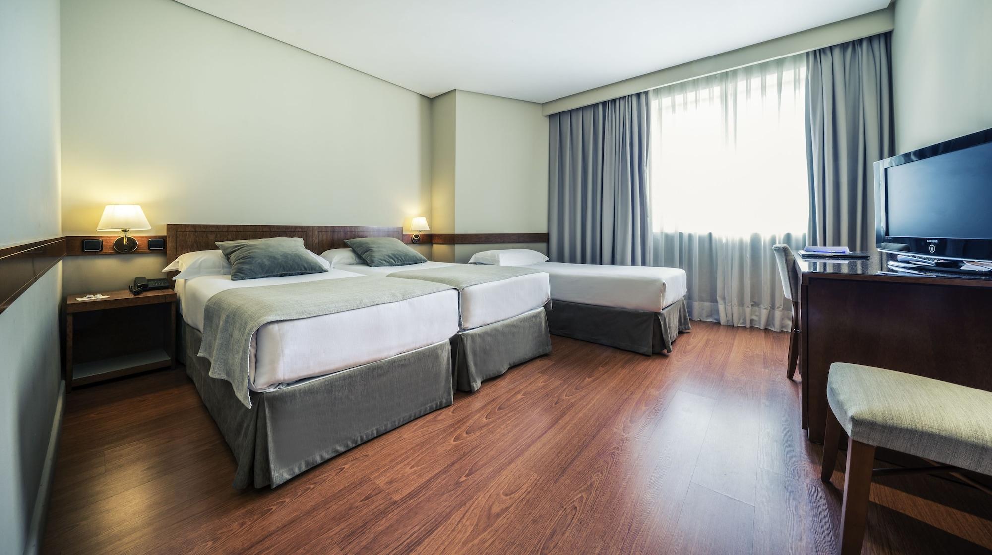 Mercure Carlton Rioja Логроньо Екстериор снимка