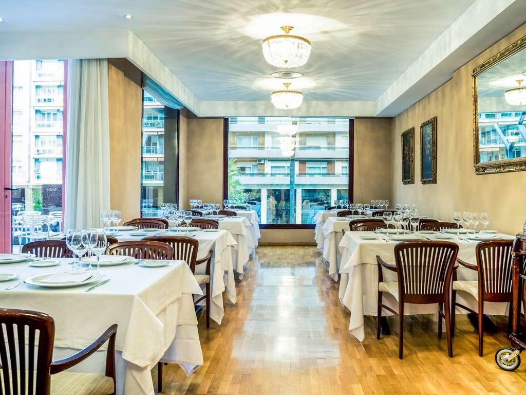 Mercure Carlton Rioja Логроньо Ресторант снимка