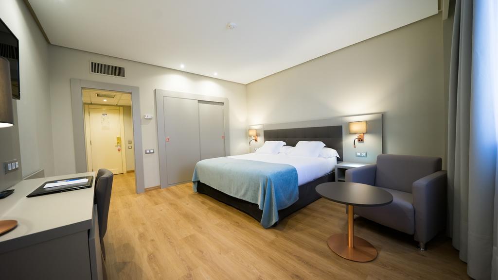 Mercure Carlton Rioja Логроньо Екстериор снимка