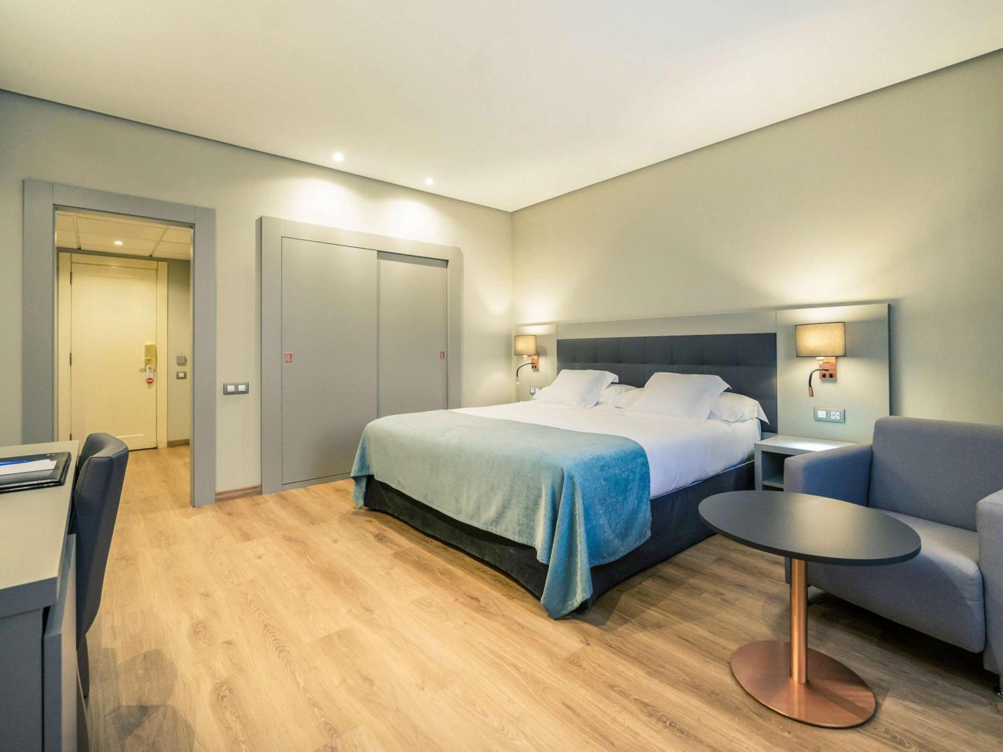 Mercure Carlton Rioja Логроньо Екстериор снимка